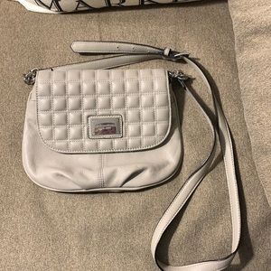 NWOT tignanello crossbody gray